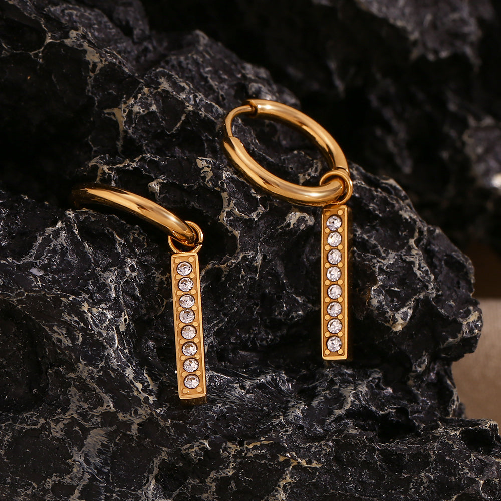 1 Pair Simple Style Classic Style Solid Color Plating Inlay Stainless Steel Rhinestones 18k Gold Plated Drop Earrings