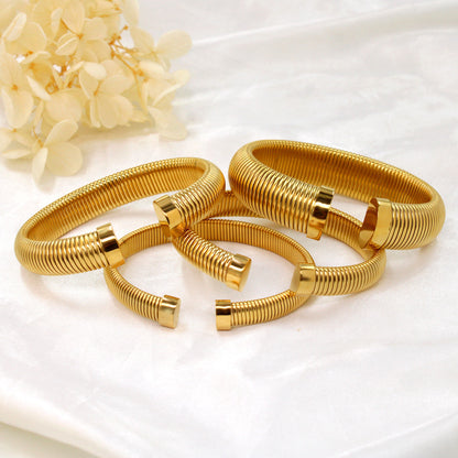 Simple Style Classic Style Solid Color Stainless Steel Plating 18k Gold Plated Bangle