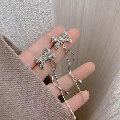 1 Pair Elegant Sweet Bow Knot Plating Inlay Alloy Artificial Rhinestones White Gold Plated Drop Earrings