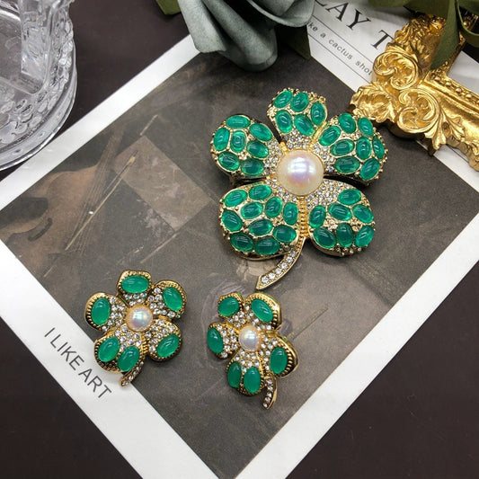 Retro Classic Style Flower Alloy Plating Inlay Artificial Gemstones Women's Earrings Brooches
