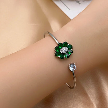 Simple Style Flower Copper Plating Inlay Zircon White Gold Plated Gold Plated Bangle