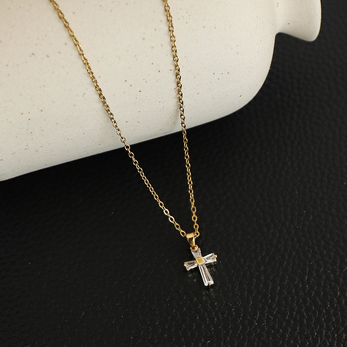 Glam Modern Style Shiny Cross Stainless Steel Copper Plating Inlay Zircon Gold Plated Pendant Necklace