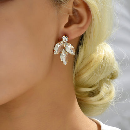 1 Pair Elegant Luxurious Korean Style Geometric Plating Inlay Copper Alloy Zircon Ear Studs