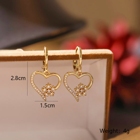Simple Style Heart Shape Snowflake Copper Plating Inlay Zircon 18k Gold Plated Earrings Necklace Jewelry Set