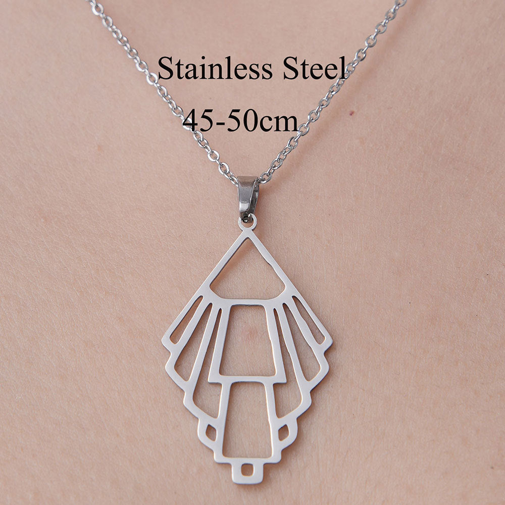 Wholesale Simple Style Devil's Eye Leaves Stainless Steel Titanium Steel Polishing Plating Pendant Necklace