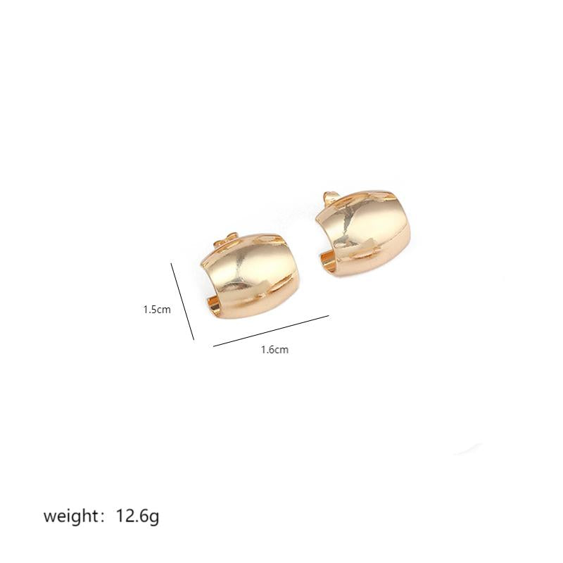 1 Pair Elegant C Shape Heart Shape Polishing Plating Copper 18k Gold Plated White Gold Plated Ear Studs