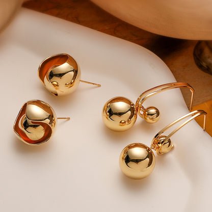 1 Pair Vintage Style Roman Style Geometric Solid Color Plating Copper 18k Gold Plated Ear Studs