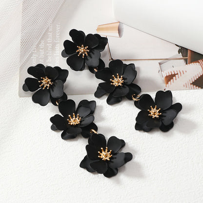 1 Pair Simple Style Classic Style Flower Plating Alloy Gold Plated Drop Earrings