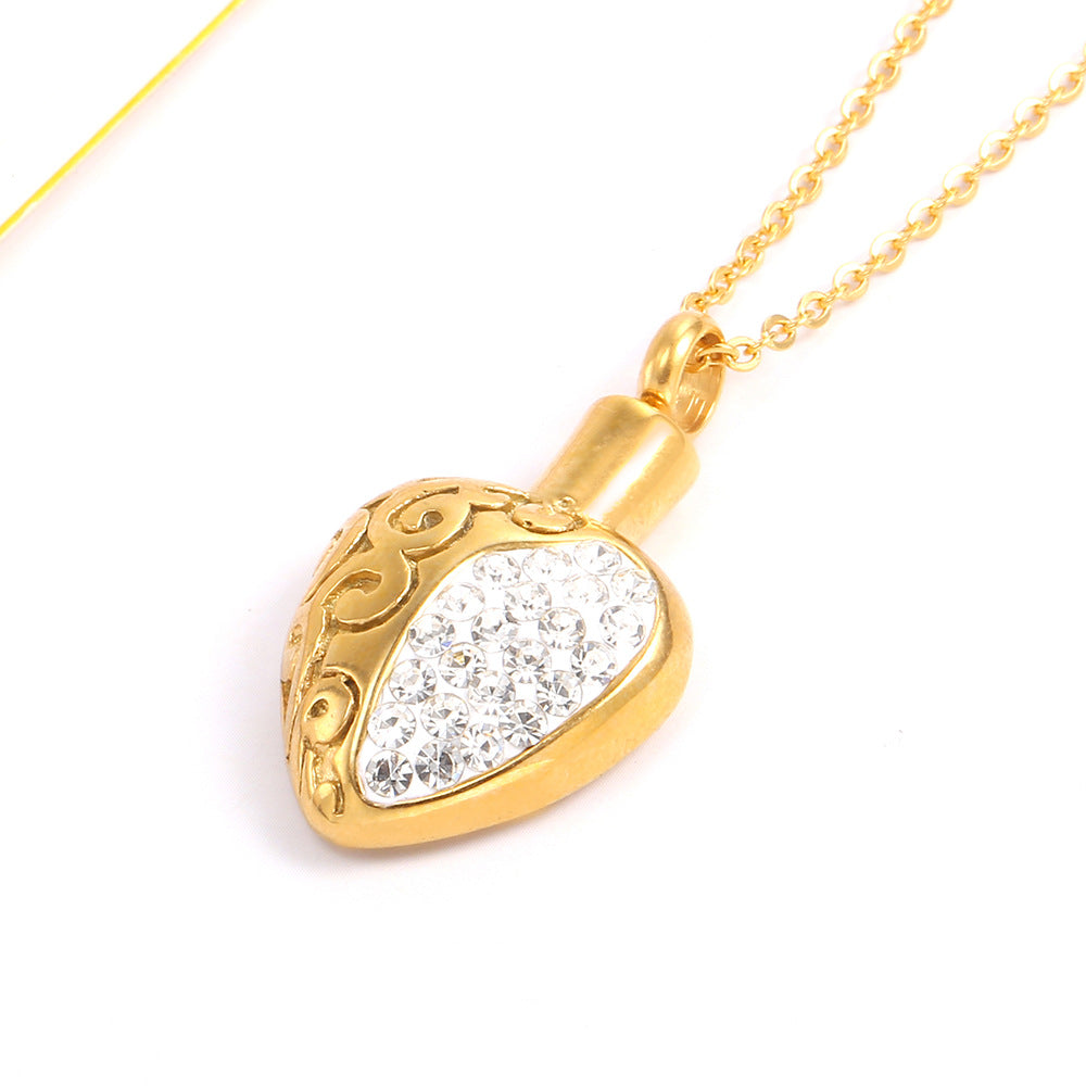 Wholesale Hip-hop Retro Heart Shape Stainless Steel Plating Gold Plated Pendant Necklace