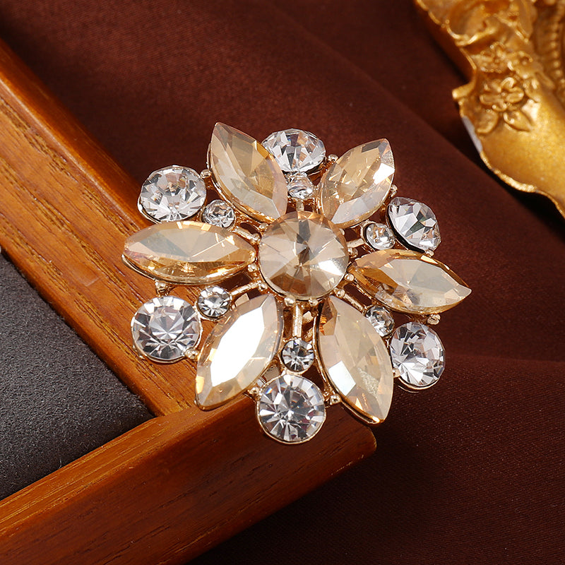 Shiny Flower Gold Plated Rhinestones Alloy Wholesale Open Rings