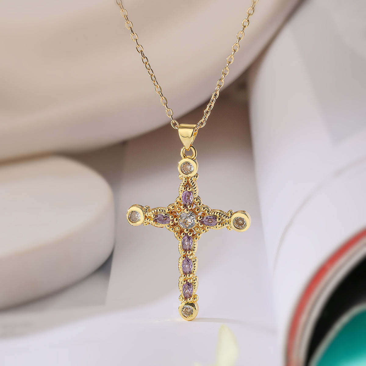 Simple Style Commute Cross Copper Plating Inlay Zircon 18k Gold Plated Pendant Necklace