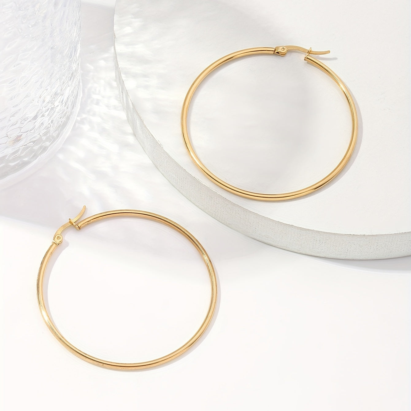 1 Pair Exaggerated Modern Style Solid Color Stainless Steel Hoop Earrings