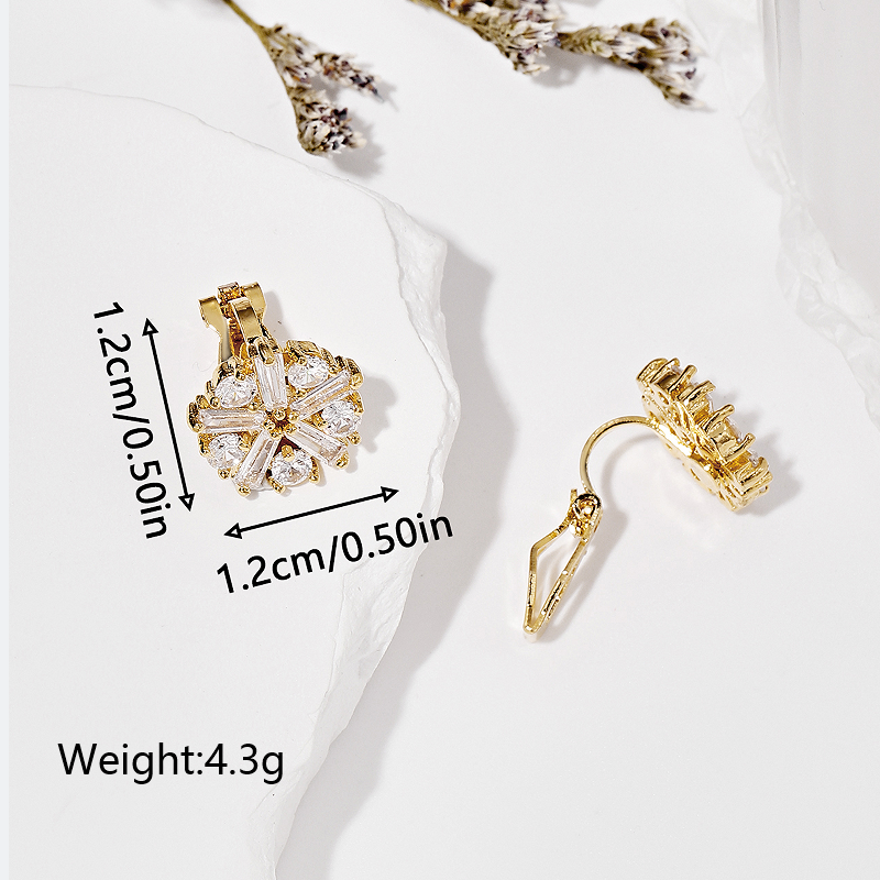 1 Pair Cute Sweet Snowflake Plating Inlay Copper Zircon 18k Gold Plated Ear Cuffs