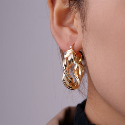 1 Pair Vintage Style Exaggerated U Shape Geometric Round Polishing Plating Pleated Copper Gold Plated Ear Studs