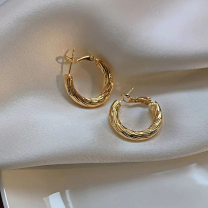 1 Pair Retro C Shape Plating Stainless Steel 18k Gold Plated Earrings