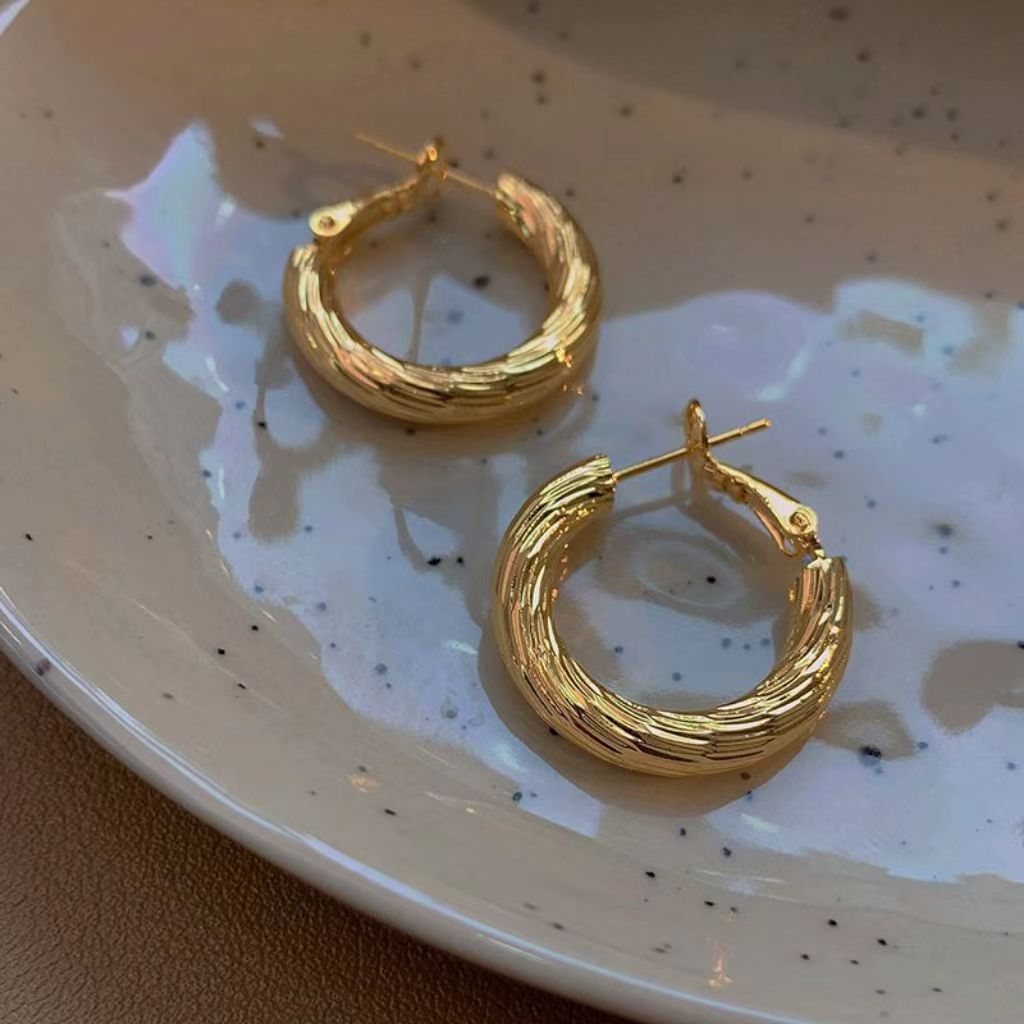 1 Pair Retro C Shape Plating Stainless Steel 18k Gold Plated Earrings