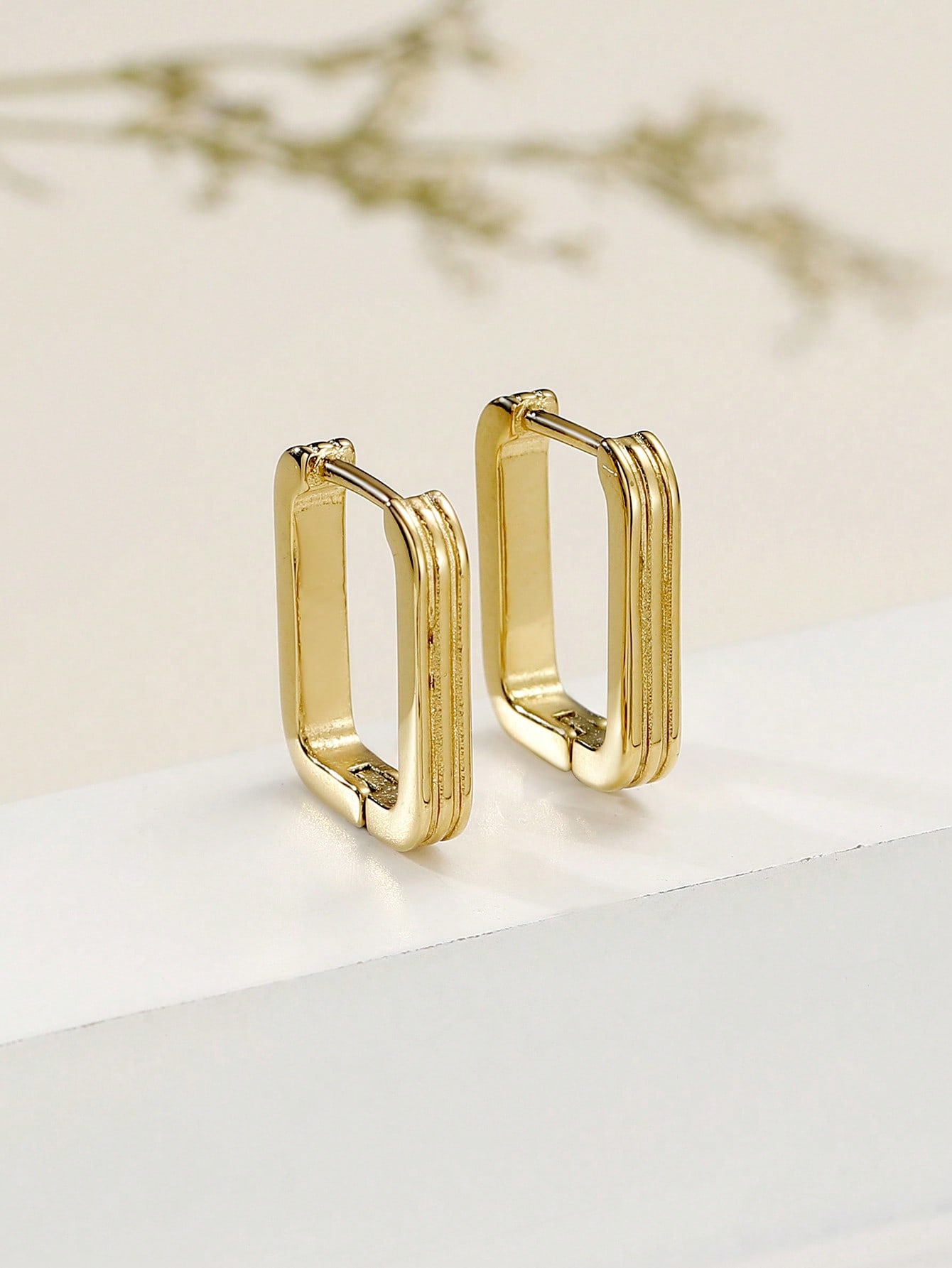 1 Pair Simple Style Commute Solid Color Plating Stainless Steel 18k Gold Plated Earrings