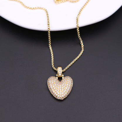 Simple Style Shiny Letter Copper 18k Gold Plated Zircon Pendant Necklace In Bulk