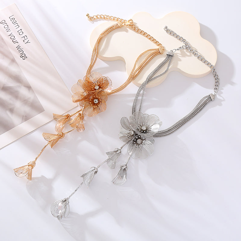 Elegant Luxurious Flower Gold Plated Silver Plated Alloy Wholesale Necklace