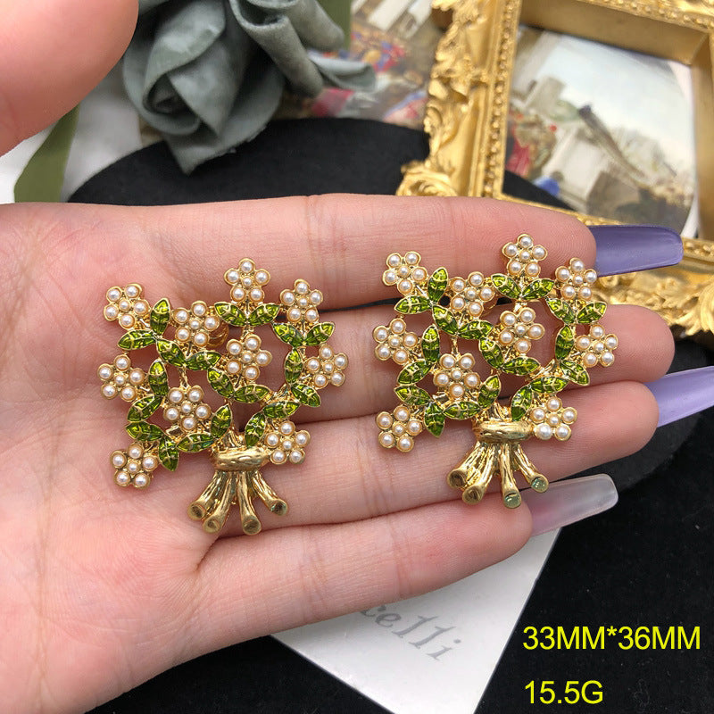 Elegant Flower Alloy Enamel Inlay Artificial Pearls Women's Earrings Brooches