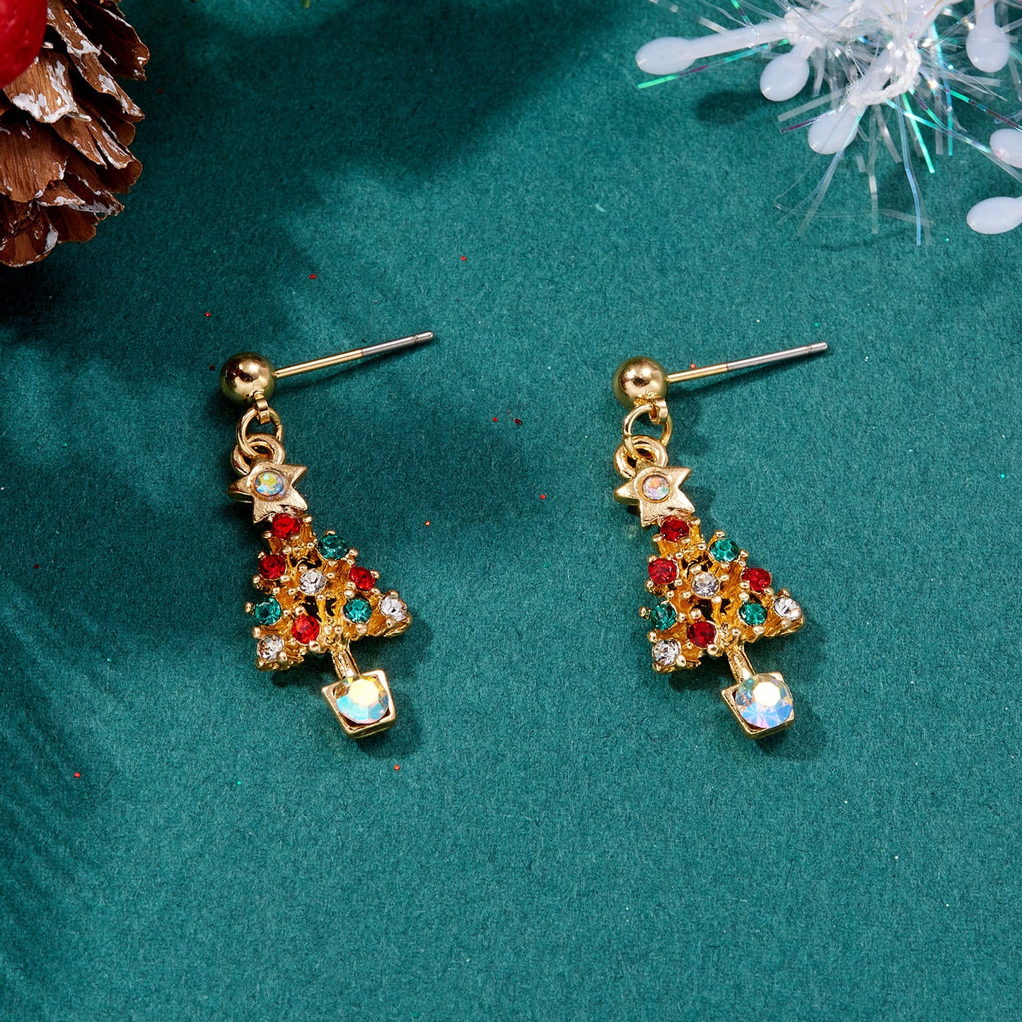 1 Pair Cute Christmas Tree Snowflake Elk Plating Alloy Drop Earrings