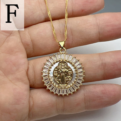 Simple Style Commute Round Copper Zircon Pendant Necklace In Bulk