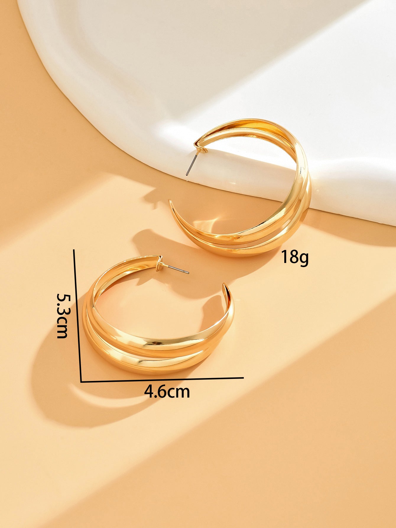 1 Pair Elegant Lady Solid Color Alloy Hoop Earrings