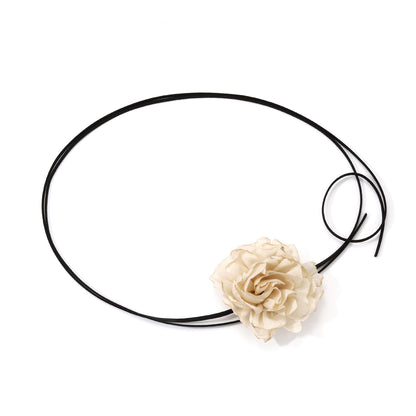 Elegant Flower Cloth Women's Choker