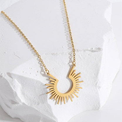 Vintage Style Simple Style Classic Style Sun Stainless Steel Plating 18k Gold Plated Pendant Necklace