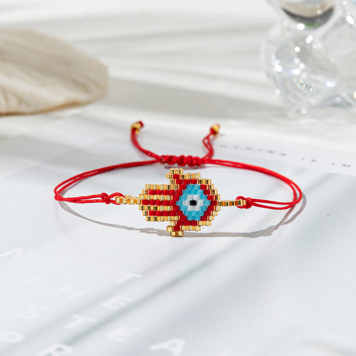 Vintage Style Simple Style Devil's Eye Palm Heart Shape Glass Beaded Knitting Women's Bracelets