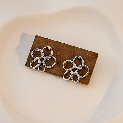 1 Pair Vintage Style Sweet Simple Style Flower Plating Alloy Gold Plated Silver Plated Ear Studs