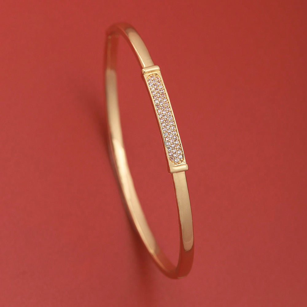 Xuping Simple Style Heart Shape Copper 18k Gold Plated Zircon Bangle In Bulk