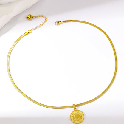 Simple Style Commute Solid Color Stainless Steel Plating 18k Gold Plated Pendant Necklace