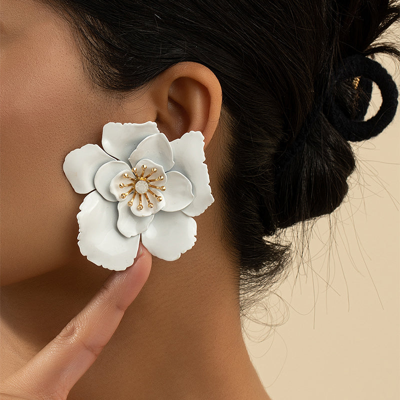 1 Pair Elegant Glam Lady Flower Plating Inlay Ferroalloy Artificial Pearls 14k Gold Plated Ear Studs