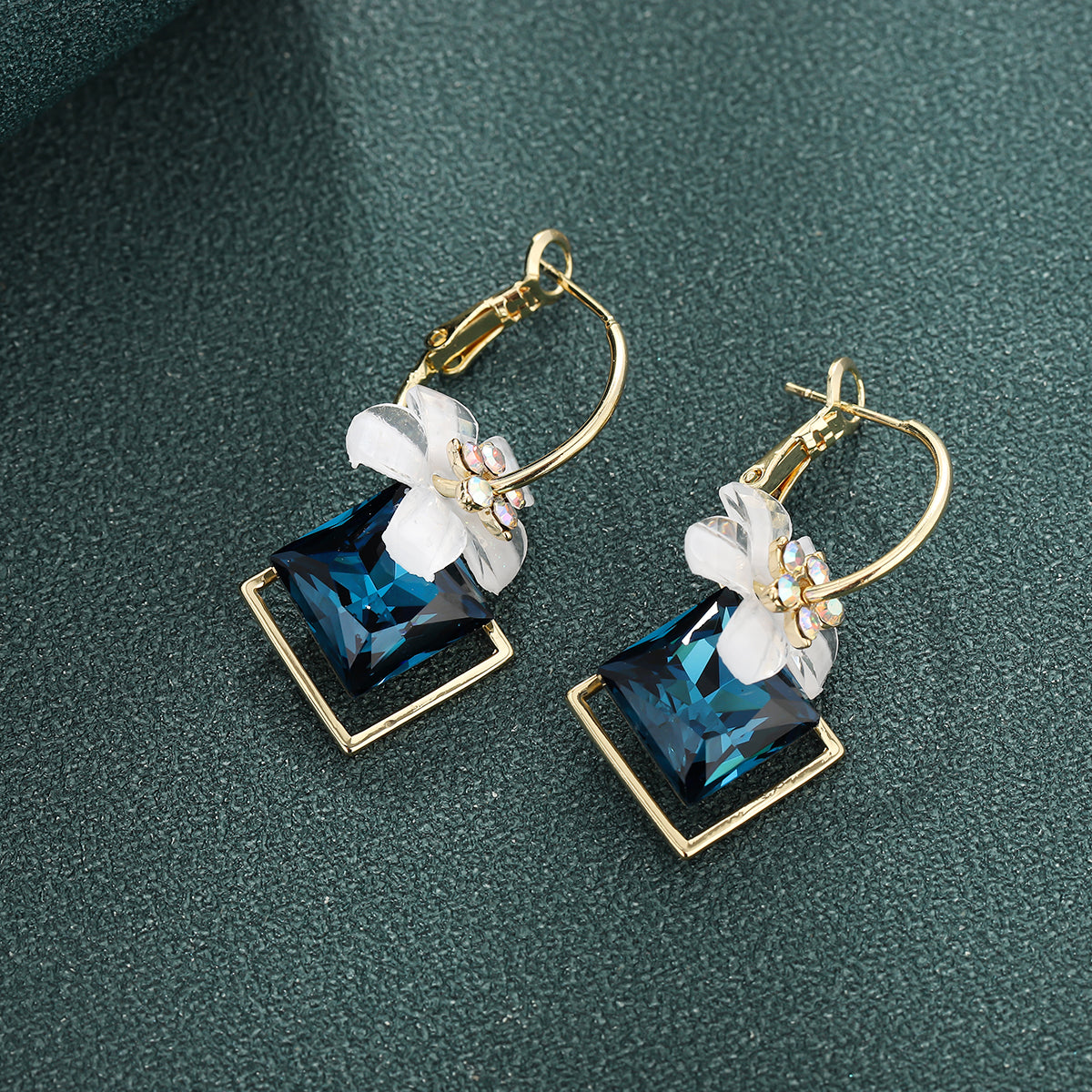 1 Pair Simple Style Geometric Color Block Flower Plating Inlay Copper Zircon Drop Earrings