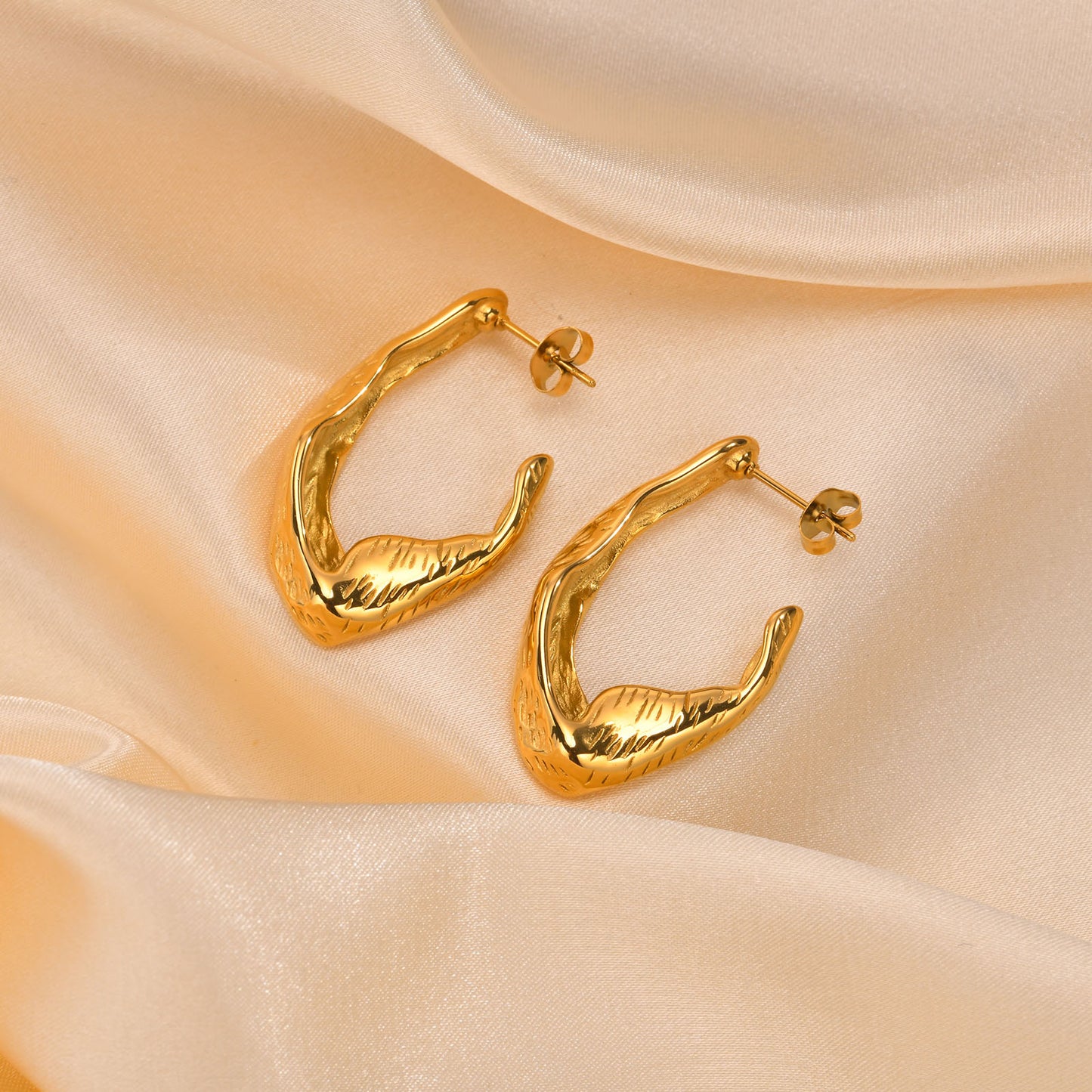 1 Pair Simple Style Commute Solid Color Plating Stainless Steel 18k Gold Plated Earrings