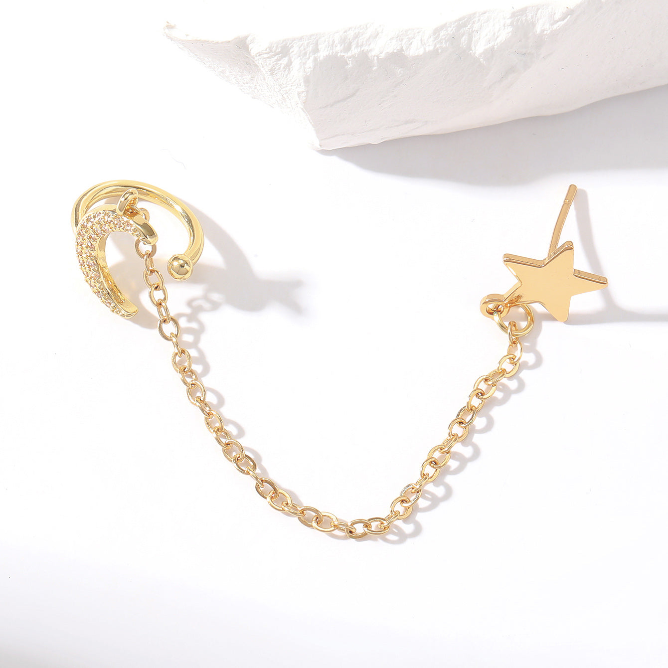 1 Piece Vintage Style Star Moon Plating Inlay Copper Zircon Gold Plated Ear Cuffs