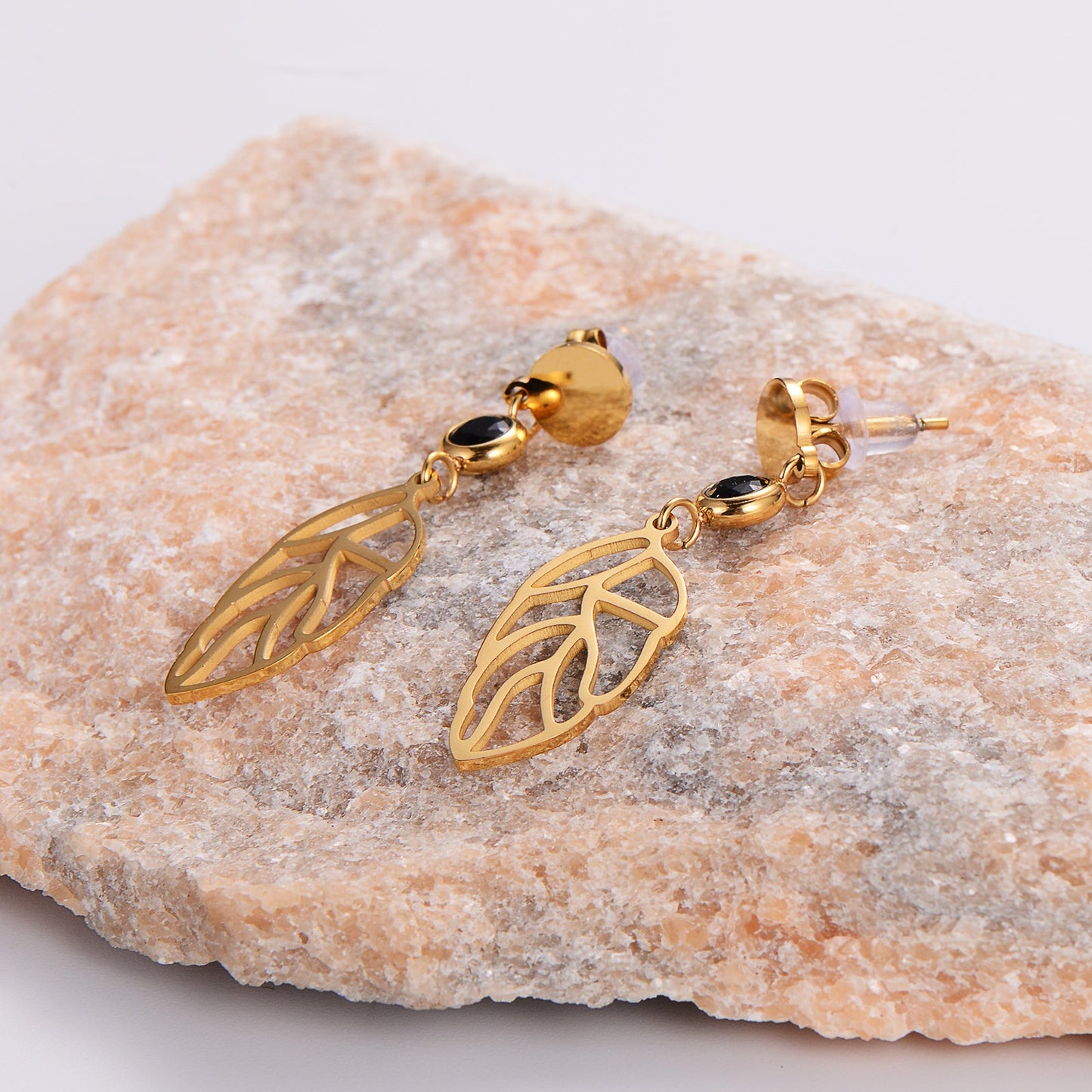 1 Pair Vintage Style Leaf Plating Inlay Stainless Steel Zircon 18k Gold Plated Drop Earrings