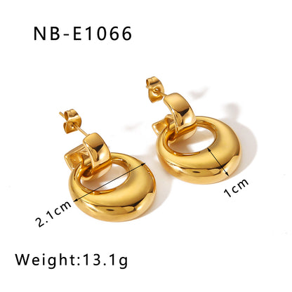 1 Pair Ig Style Vintage Style C Shape Heart Shape Lingge Plating Pleated Inlay Stainless Steel Pearl Zircon 18k Gold Plated Gold Plated Ear Studs