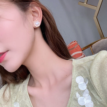 Lady Round Artificial Pearl Alloy Plating Inlay Artificial Gemstones Women's Ear Studs