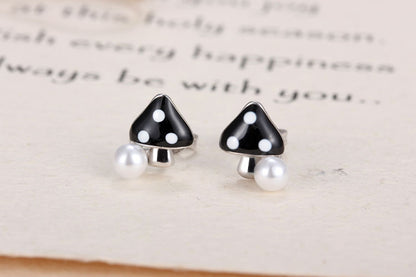 1 Pair Simple Style Commute Mushroom Inlay Copper Pearl Ear Studs