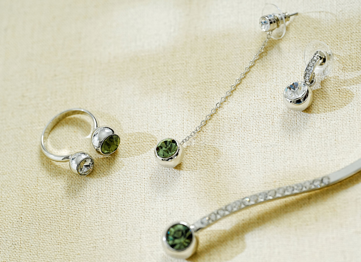 Elegant Glam Geometric Alloy Inlay Rhinestones Platinum Plated Women's Jewelry Set