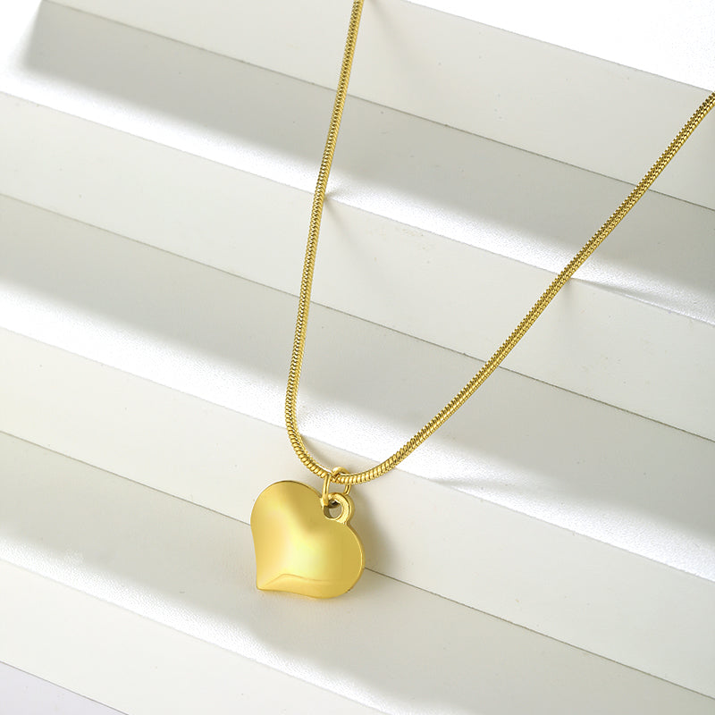 Elegant Heart Shape Solid Color Stainless Steel Plating 18k Gold Plated Pendant Necklace