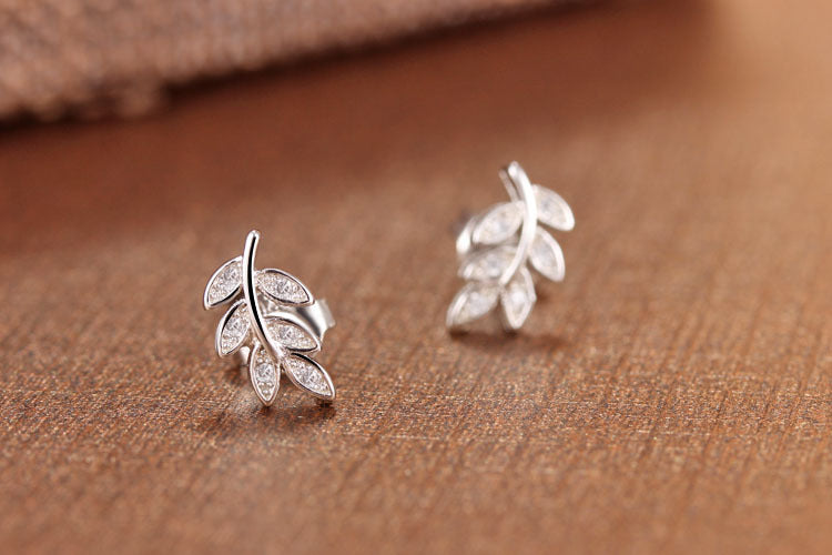 1 Pair Simple Style Leaves Plating Inlay Copper Zircon White Gold Plated Ear Studs