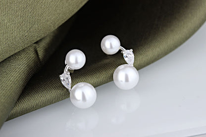 1 Pair Lady Solid Color Inlay Copper Artificial Pearls Ear Studs