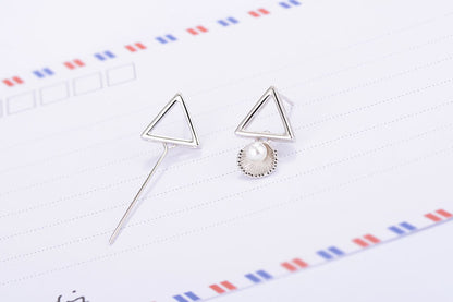 1 Pair Simple Style Triangle Shell Asymmetrical Plating Inlay Copper Pearl White Gold Plated Drop Earrings