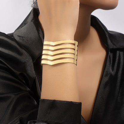 Ig Style Simple Style Geometric Iron Plating Gold Plated Women's Bangle