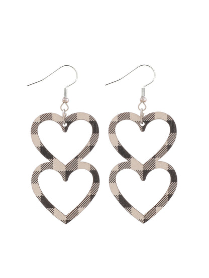 1 Pair Simple Style Heart Shape Hollow Out Wood Drop Earrings