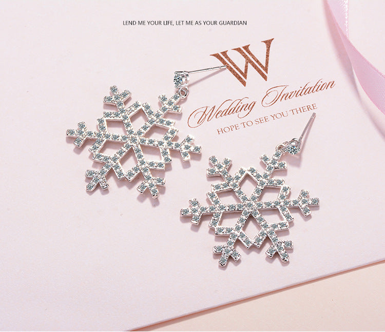 1 Pair Ig Style Shiny Snowflake Hollow Out Inlay Copper Zircon Drop Earrings