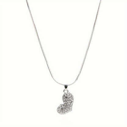 Simple Style Shiny Heart Shape Alloy Inlay Rhinestones Women's Pendant Necklace